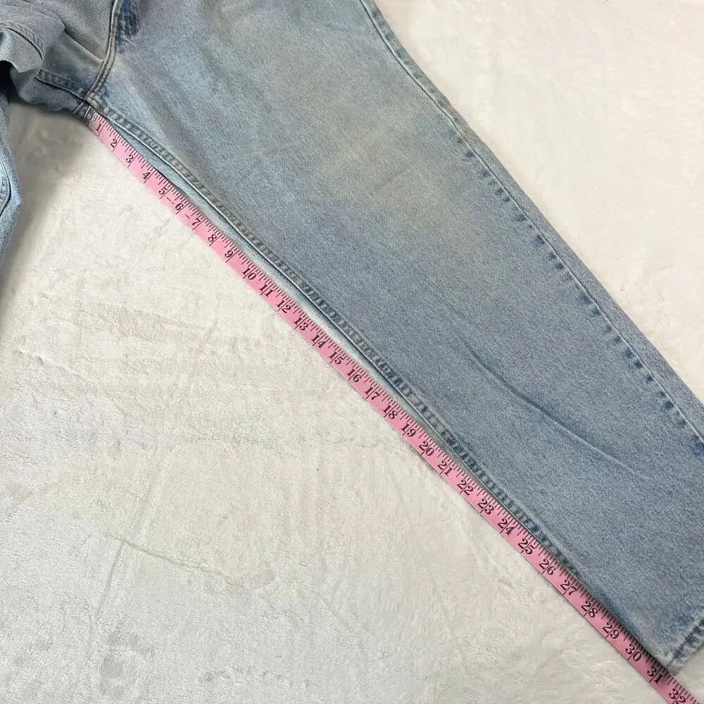 Levi’s vintage 550 Relaxed Tapered Leg light wash blue jeans men’s size 34x31